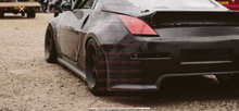 Load image into Gallery viewer, 350Z Rear Over Fenders 50Mm